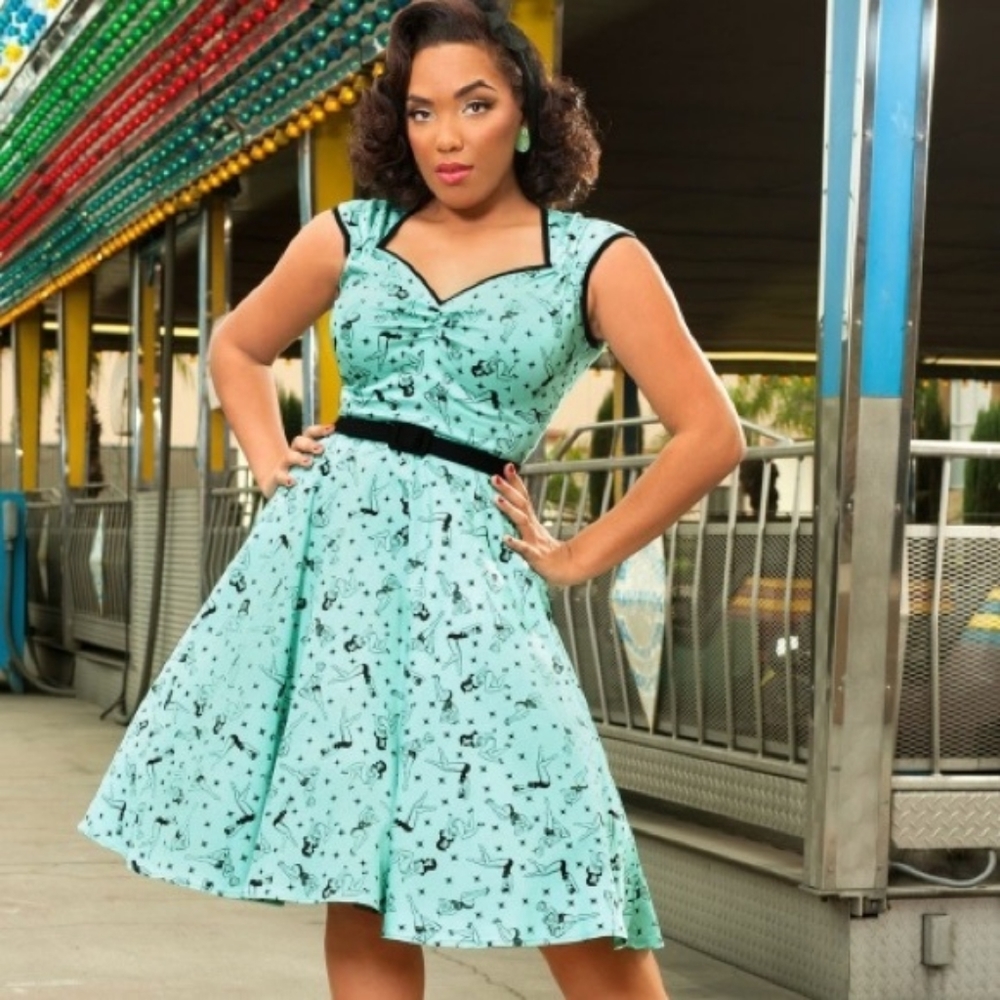 Pinup Couture Heidi Dress in Pinup Print